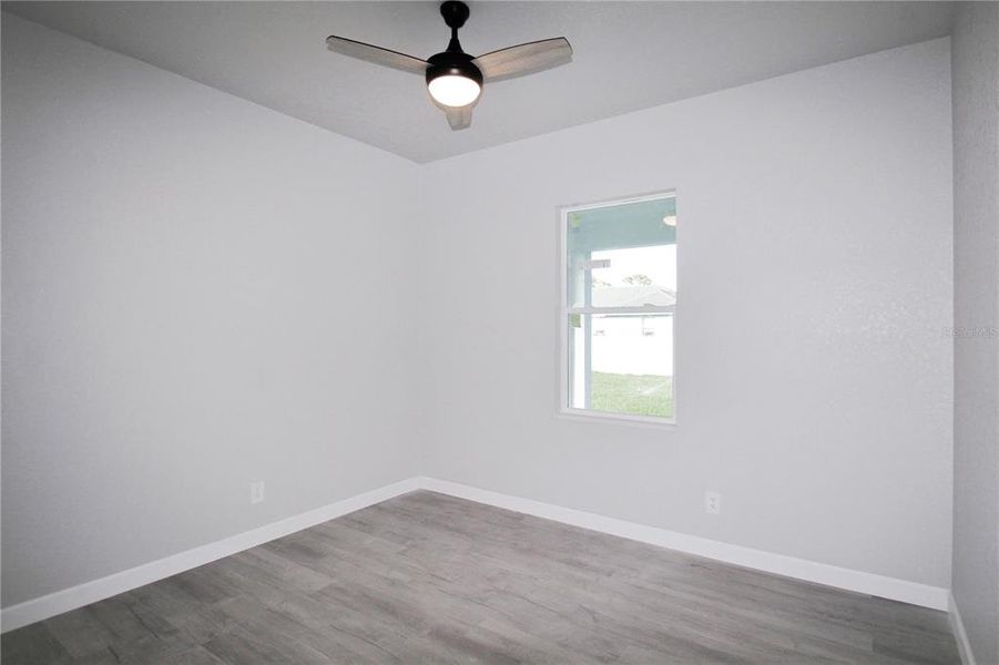 Spacious, unfurnished interior of a new home in , Sebring (Image 28).
