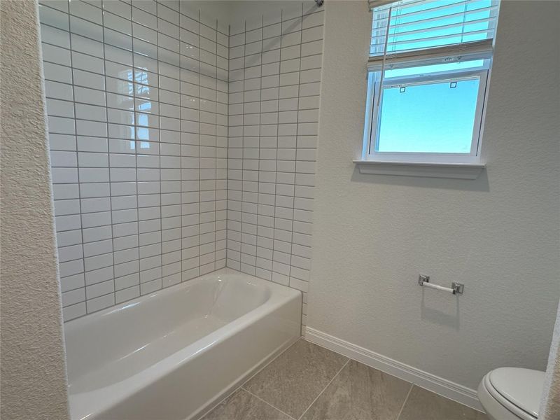 Image 28 of a home in Porter Country.