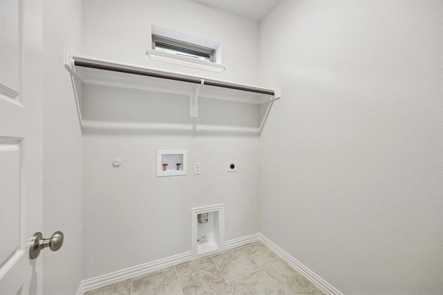 2205 Hazel Lily 2205 Hazel Lily