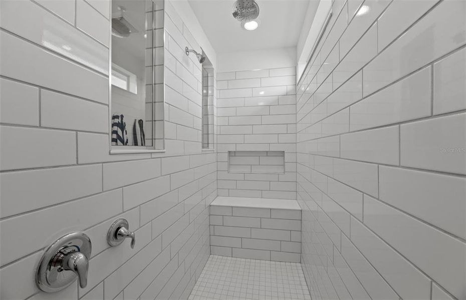 Image 24 of a home in Lakespur Wellen Park. Image 24 of a home in Lakespur Wellen Park.