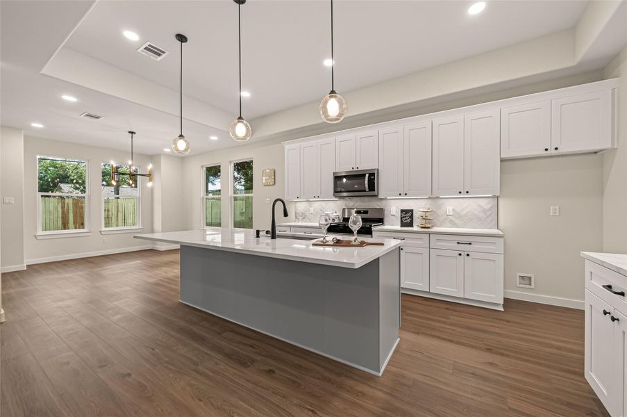Furnished interior view inside a new home in , Deer Park (Image 9).