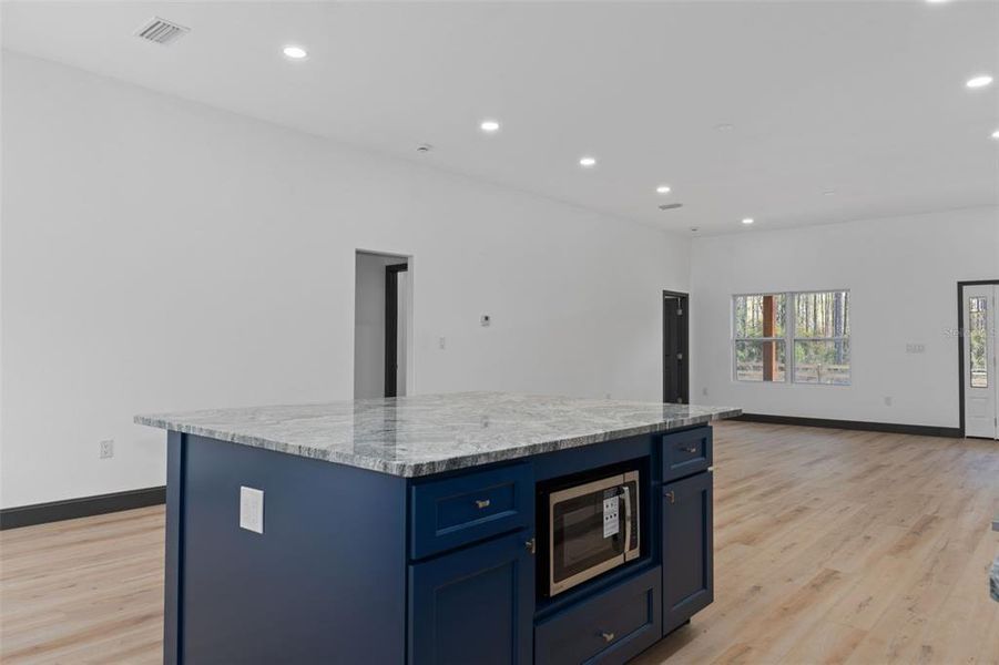 Furnished interior view inside a new home in , Dunnellon (Image 7).