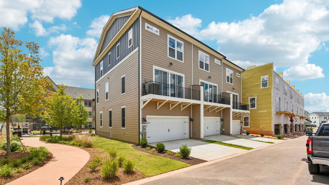 Image 32 of a home in River District Townhomes. Image 32 of a home in River District Townhomes.