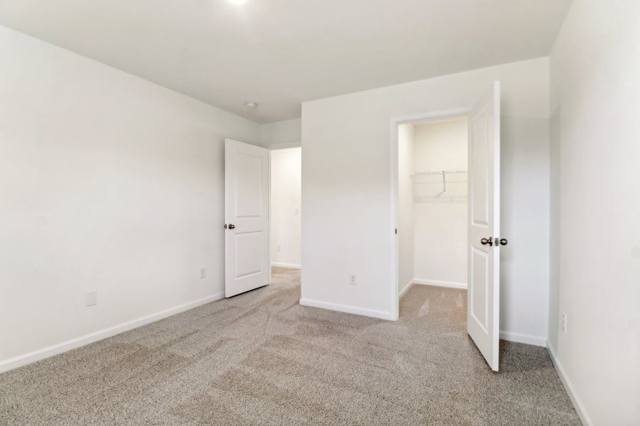 Representative unfurnished interior of a home built from the Helen by Great Southern Homes in Hazelwood, Boiling Springs (Image 32).