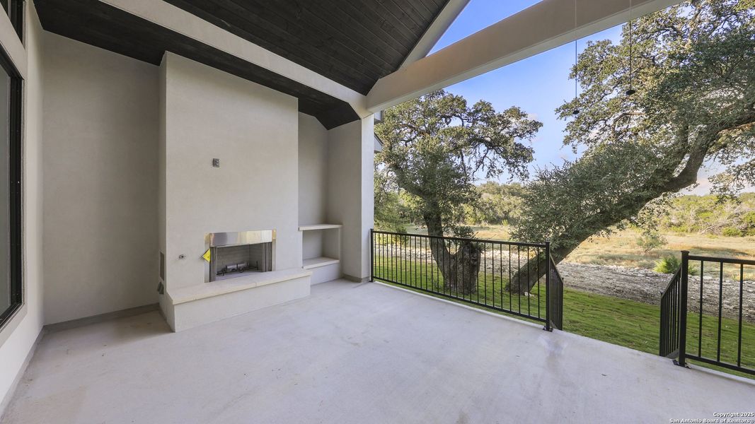 Image 42 of a home in .