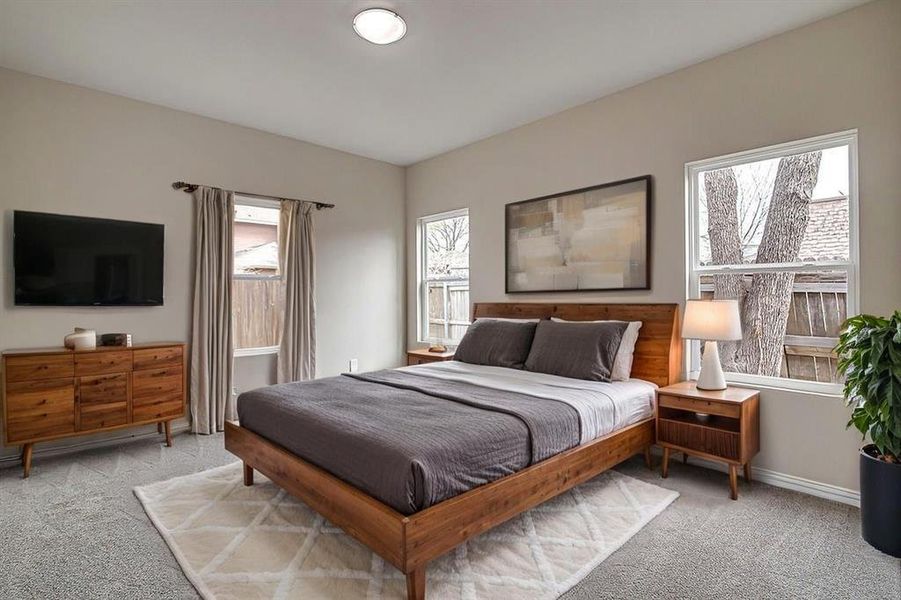 Furnished interior view inside a new home in , Fort Worth (Image 4).