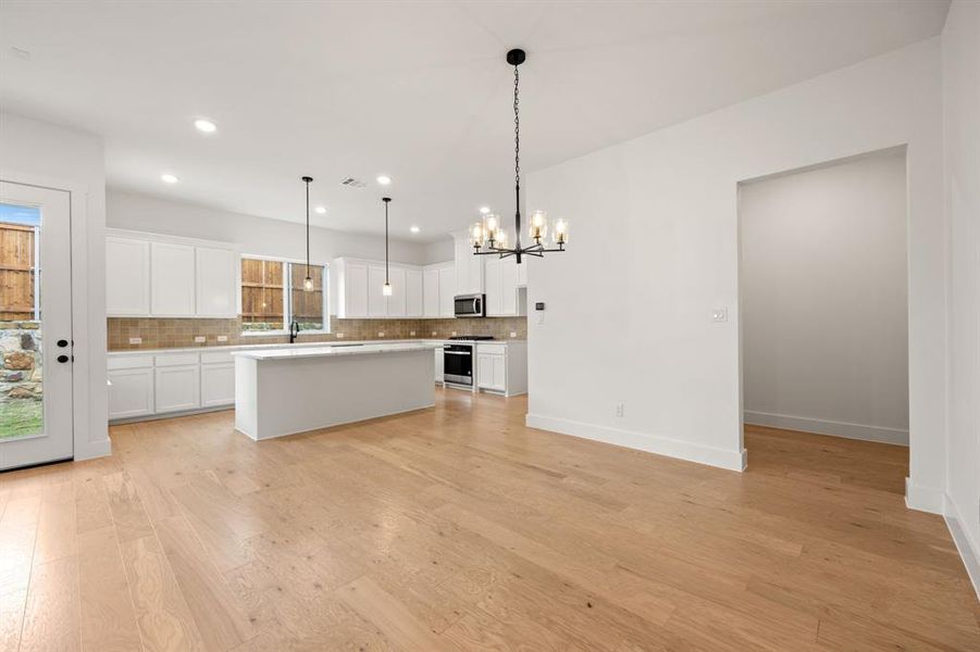 Spacious, unfurnished interior of a new home in North Square at Uptown, Celina (Image 25).