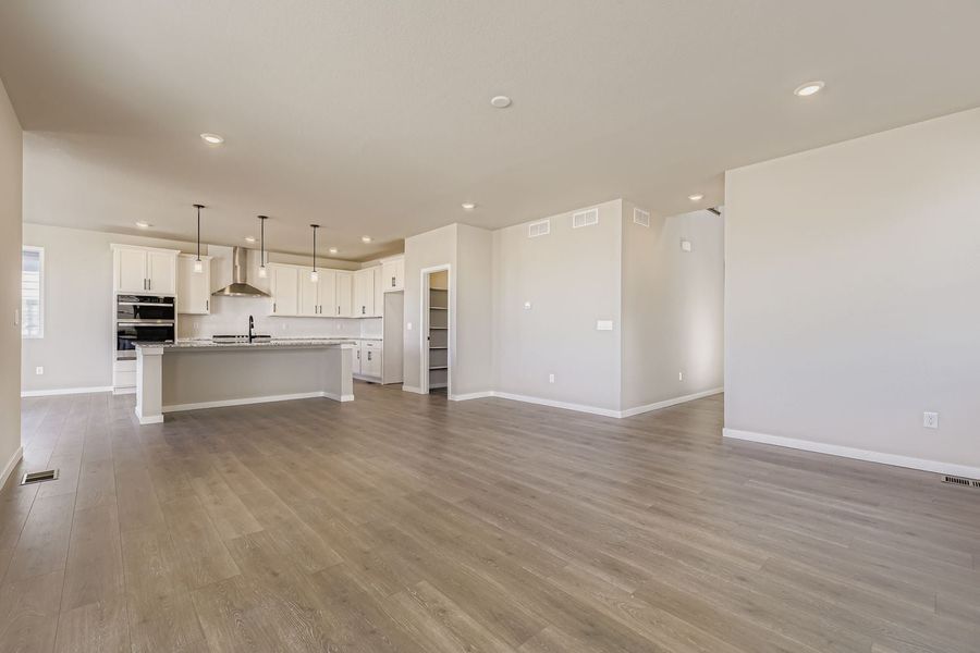 New Home in Parker, CO.  - Slide 8