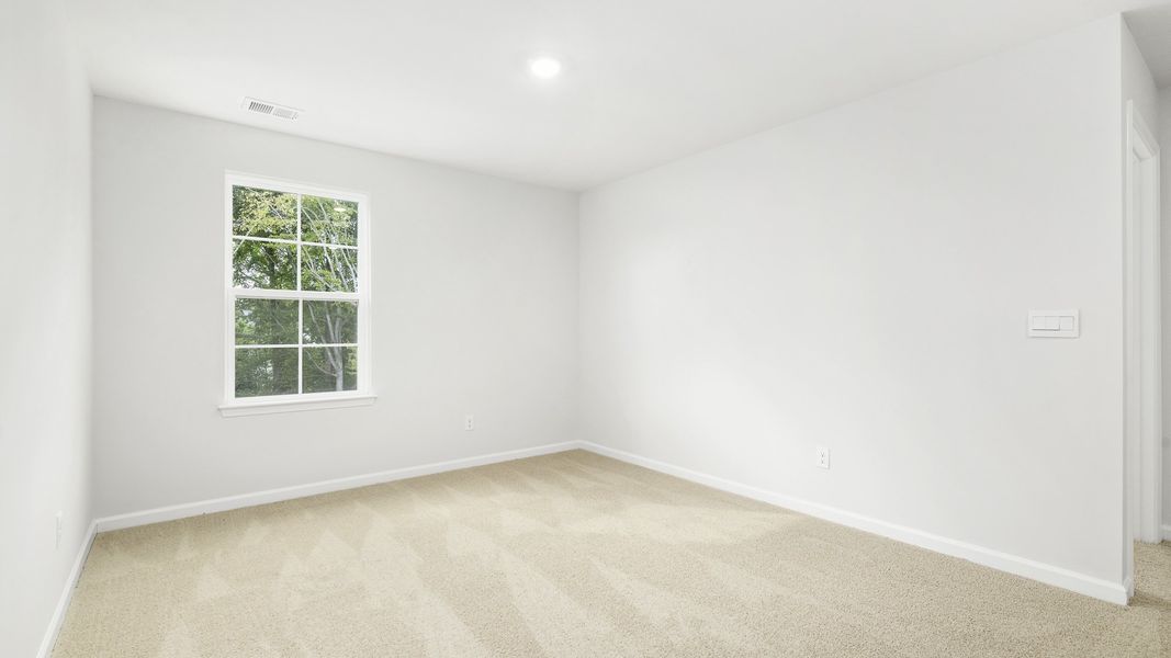 Spacious, unfurnished interior of a new home in Mount Hope Estates, Winston-Salem (Image 14).