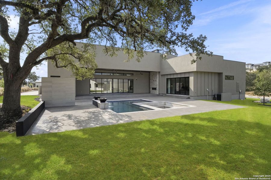 Image 38 of a home in . Image 38 of a home in .