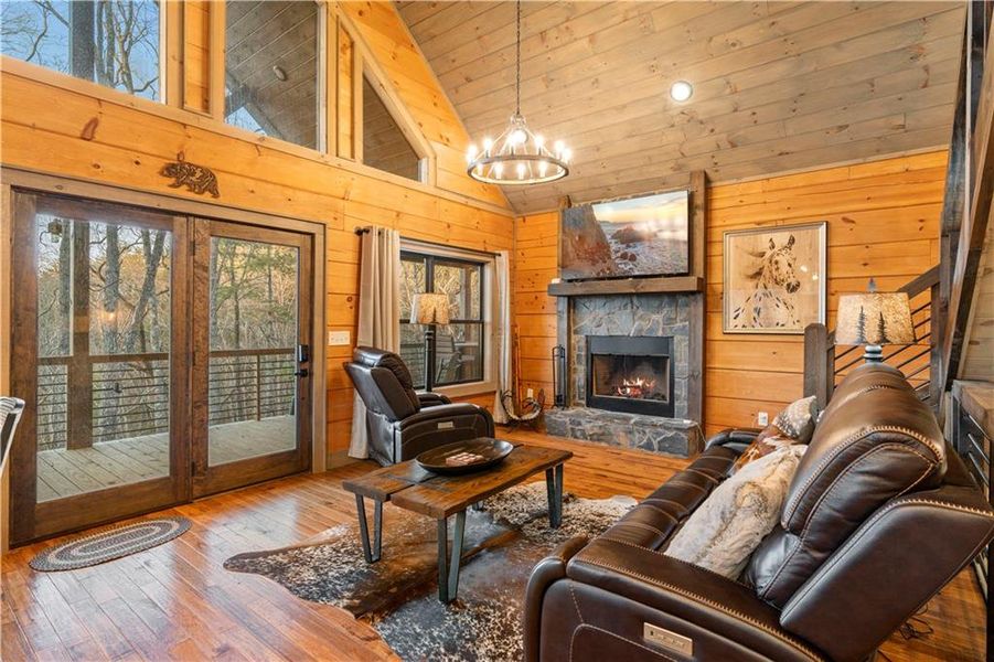 Image 65 of a home in .