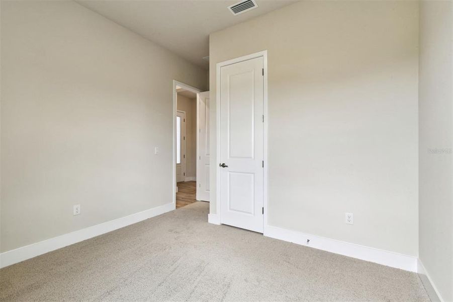 Spacious, unfurnished interior of a new home in Waterset Classic Series, Apollo Beach (Image 30).