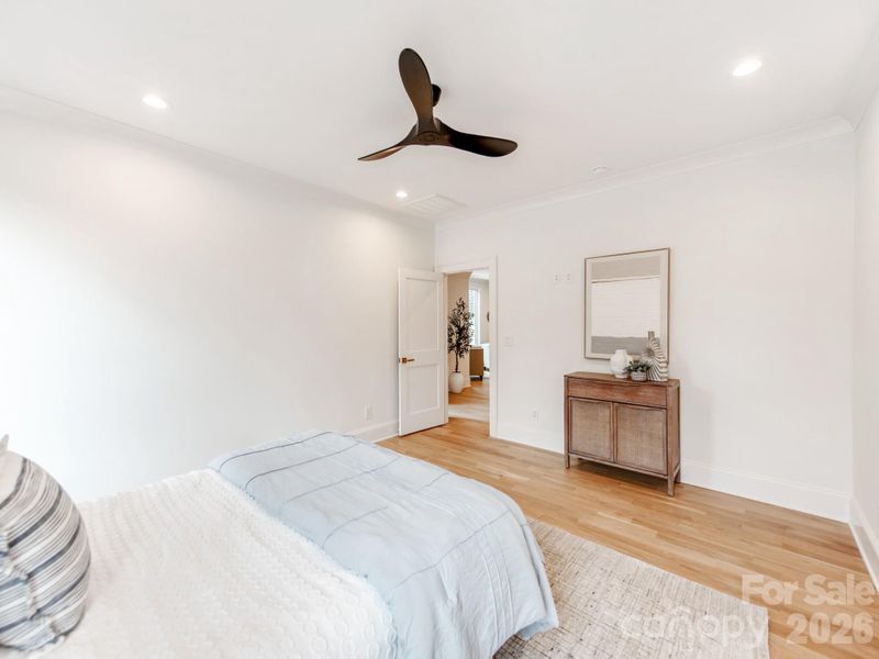 Image 46 of a home in .