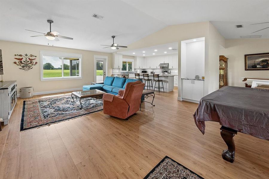 Furnished interior view inside a new home in , Chiefland (Image 38).