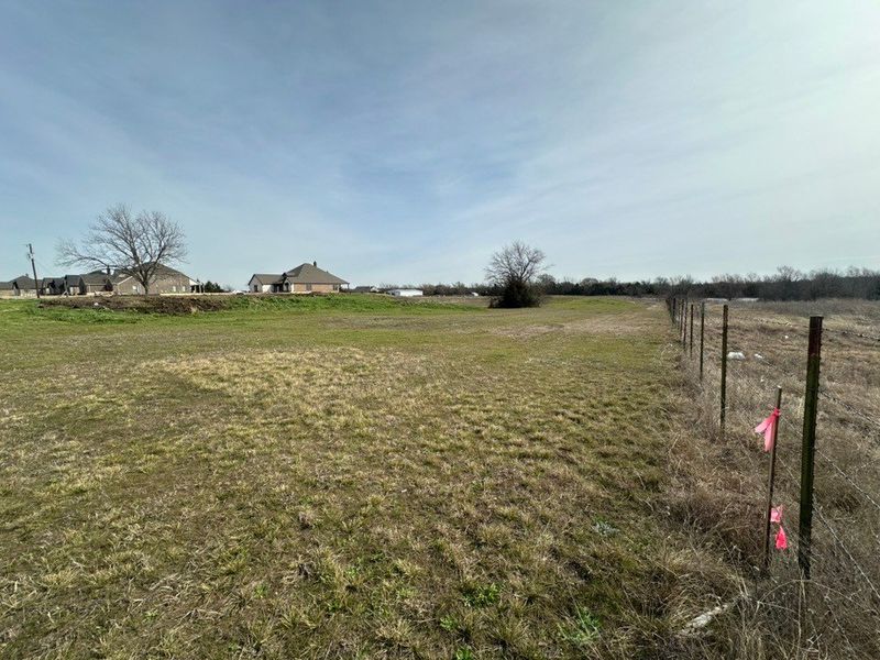 Natural landscape and outdoor views near Fannin Ranch in Leonard (Image 8). Natural landscape and outdoor views near Fannin Ranch in Leonard (Image 8).