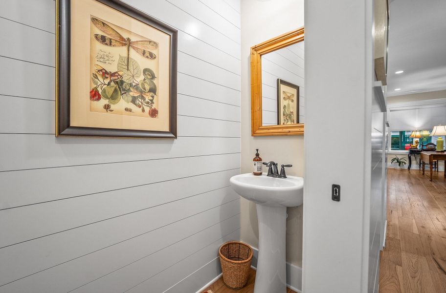 Furnished interior view inside a new home in , Beaufort (Image 38).