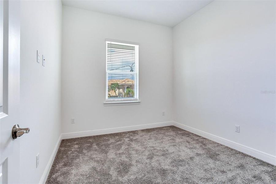 Spacious, unfurnished interior of a new home in , Treasure Island (Image 22).