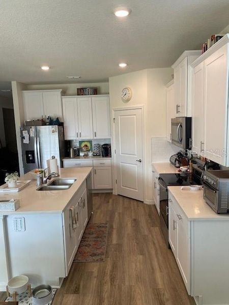 Furnished interior view inside a new home in Archers Mill, Ormond Beach (Image 8).