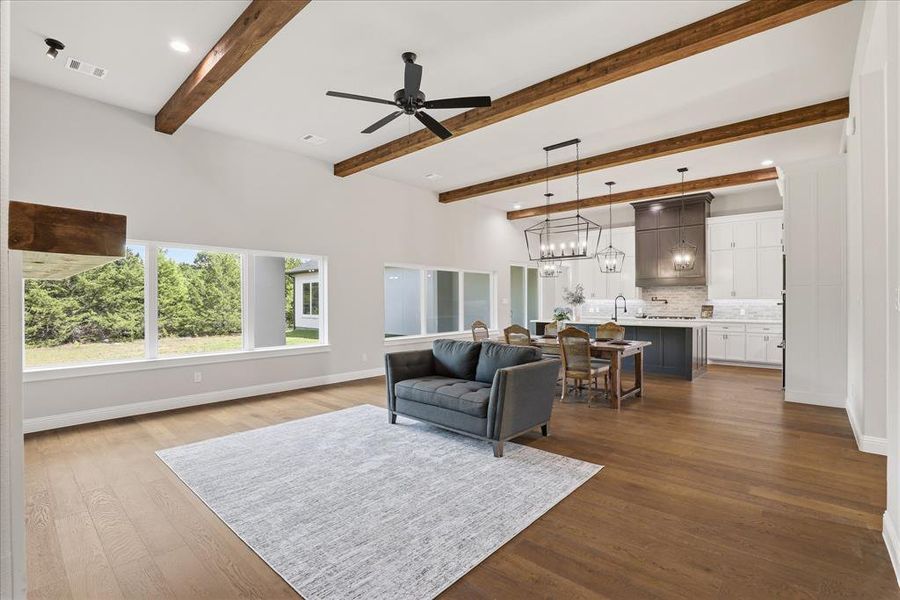 Furnished interior view inside a new home in , Waxahachie (Image 8).