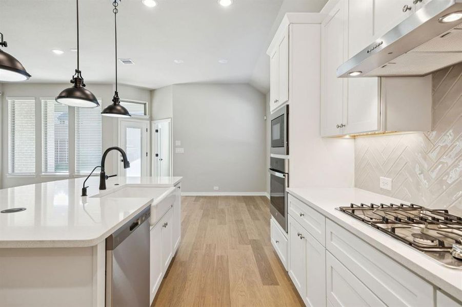 11-3826Belleview_011