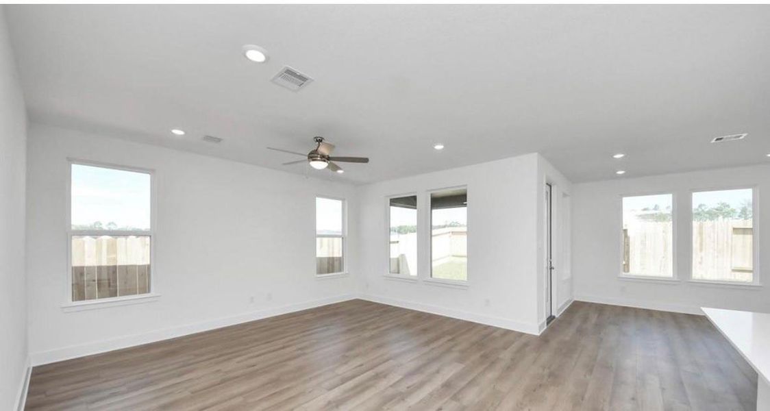 14438 Trumpet Great Room 14438 Trumpet Great Room