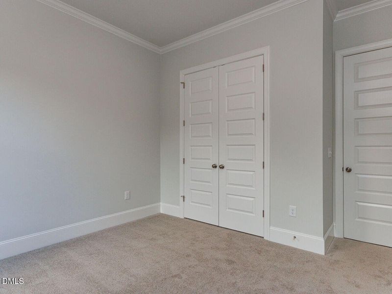 029-1280x960-bedroom