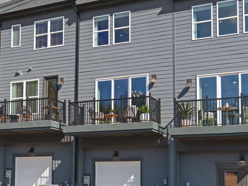 Representative exterior details of a home built from the Merrill by Tri Pointe Homes in Southmont, Charlotte (Image 2). Representative exterior details of a home built from the Merrill by Tri Pointe Homes in Southmont, Charlotte (Image 2).