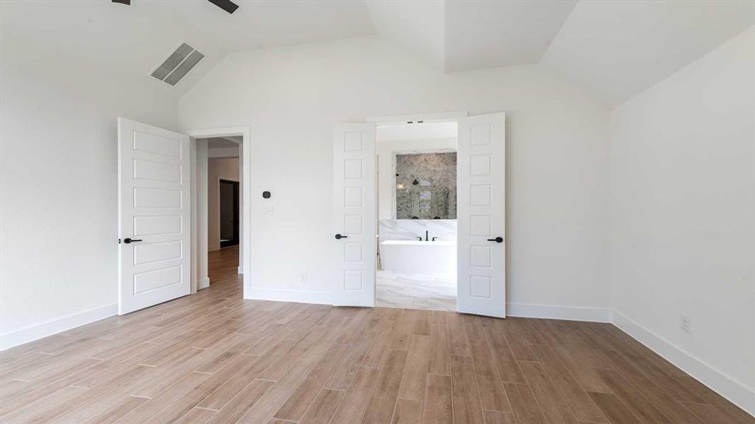 Spacious, unfurnished interior of a new home in North Sky 55', Celina (Image 15).