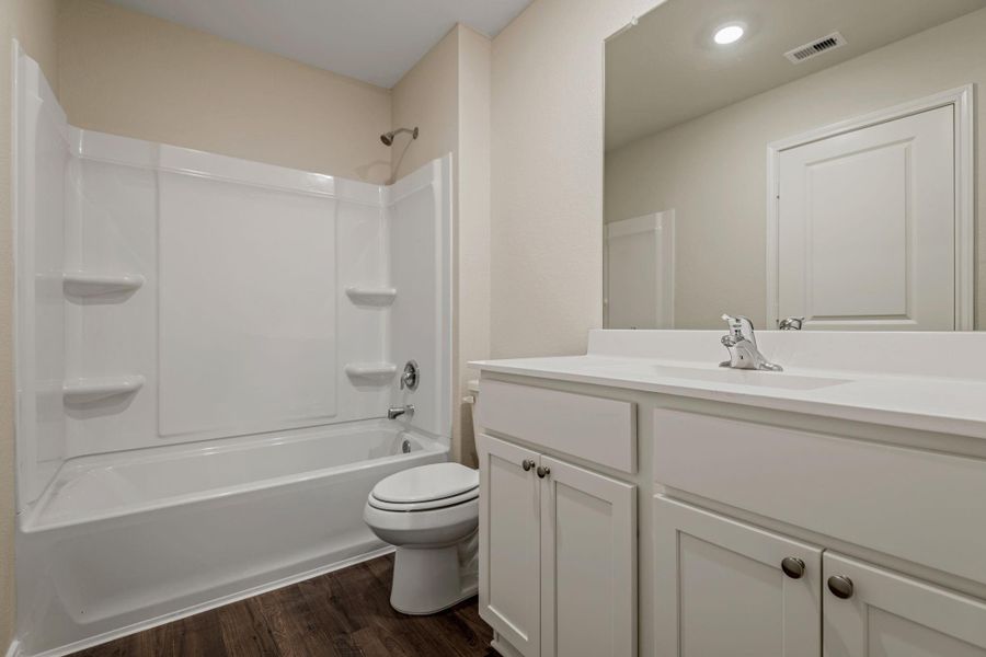 Furnished interior view inside a new home in Magnolia Woods, Magnolia (Image 8).