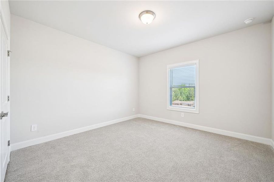 Spacious, unfurnished interior of a new home in River Pointe, Monroe (Image 34).