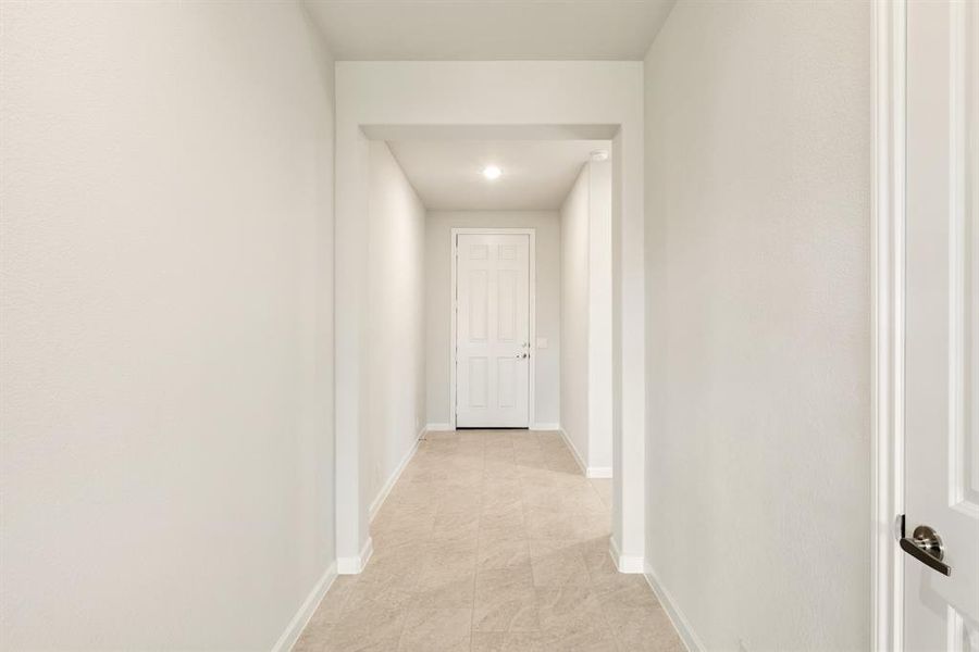 Spacious, unfurnished interior of a new home in Georgetown at Kings Fort 50s, Kaufman (Image 32). Spacious, unfurnished interior of a new home in Georgetown at Kings Fort 50s, Kaufman (Image 32).