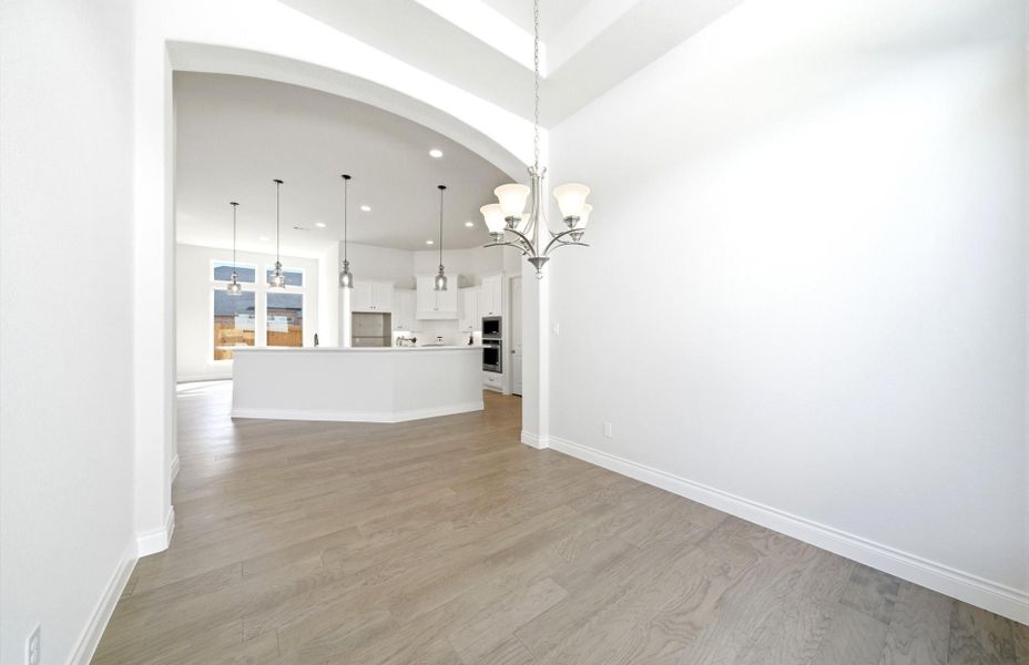 Spacious, unfurnished interior of a new home in The Highlands 55′, Porter (Image 26).