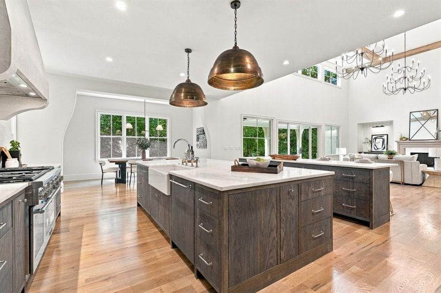 Furnished interior view inside a new home in , Roswell (Image 74).
