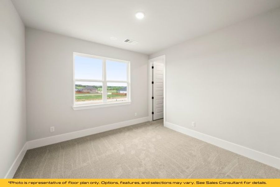 Representative unfurnished interior of a home built from the Aspen by Stonefield Homes in Heath Golf and Yacht Club, Rockwall (Image 51).