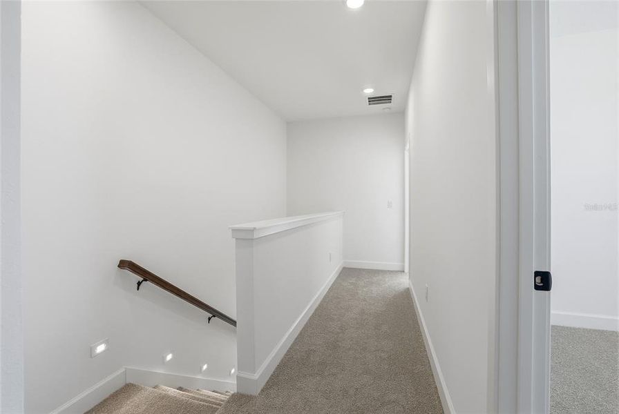 Spacious, unfurnished interior of a new home in , Valrico (Image 37).