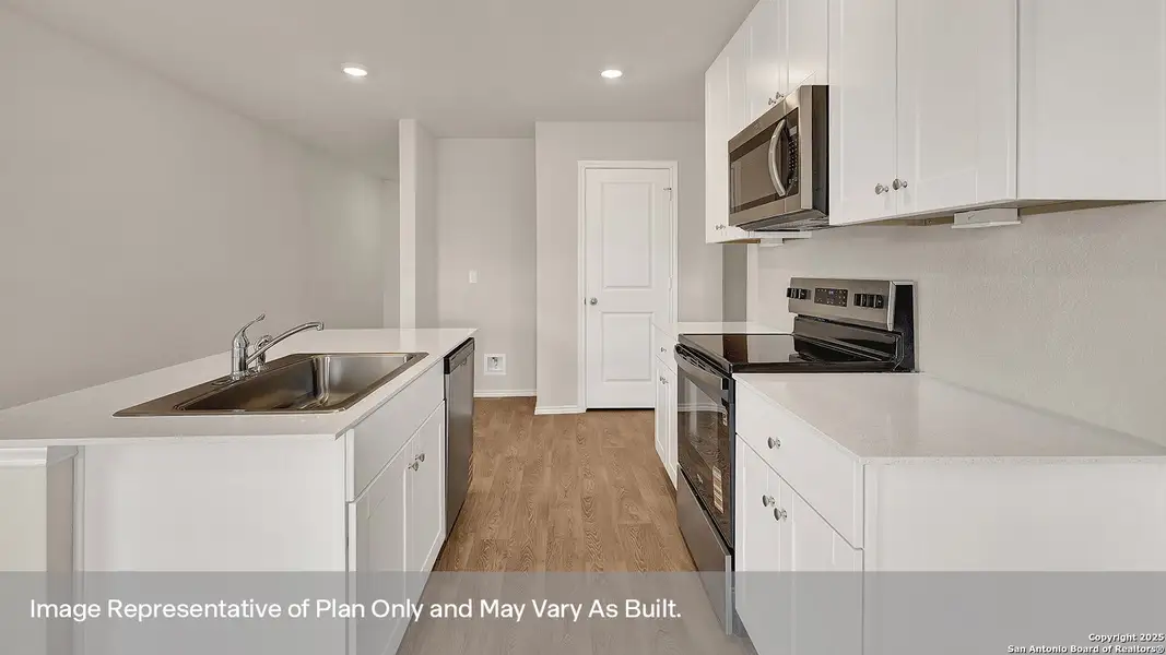 Furnished interior view inside a new home in Spring Valley, New Braunfels (Image 8).