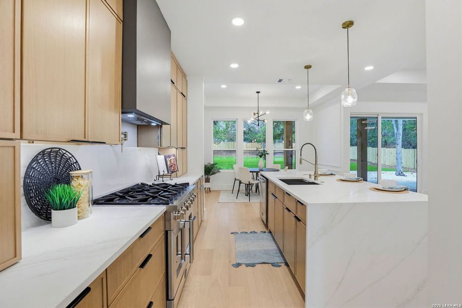Furnished interior view inside a new home in , Boerne (Image 31).