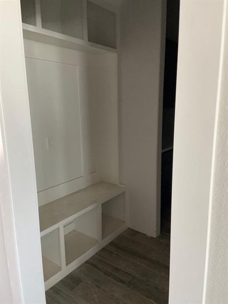 Image 21 of a home in Hillview Addition.