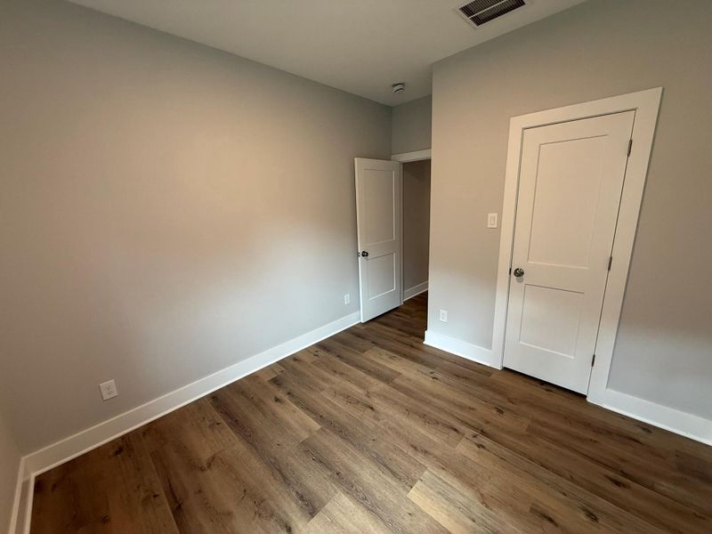 Spacious, unfurnished interior of a new home in , Dickinson (Image 15).