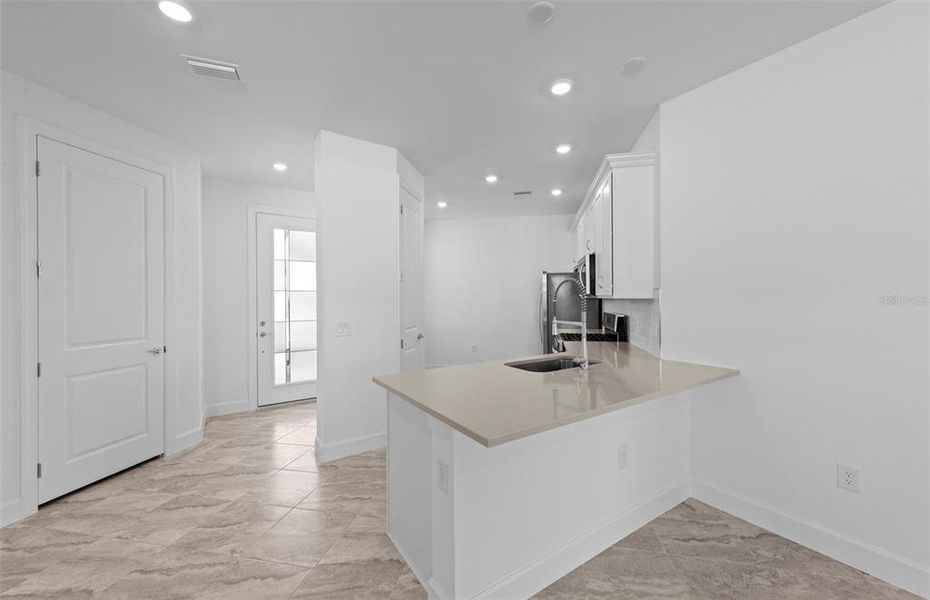 Furnished interior view inside a new home in Del Webb Catalina, Lakewood Ranch (Image 5).