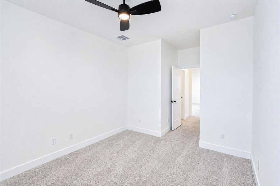 Spacious, unfurnished interior of a new home in , Katy (Image 31).