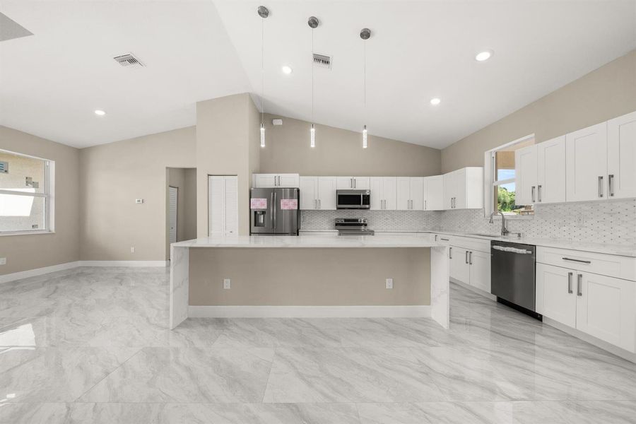 interior - kitchen 2