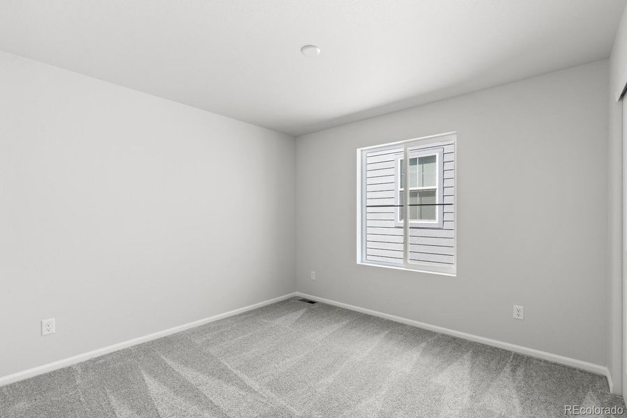 Spacious, unfurnished interior of a new home in The Villas Collection at Sterling Ranch, Littleton (Image 22).