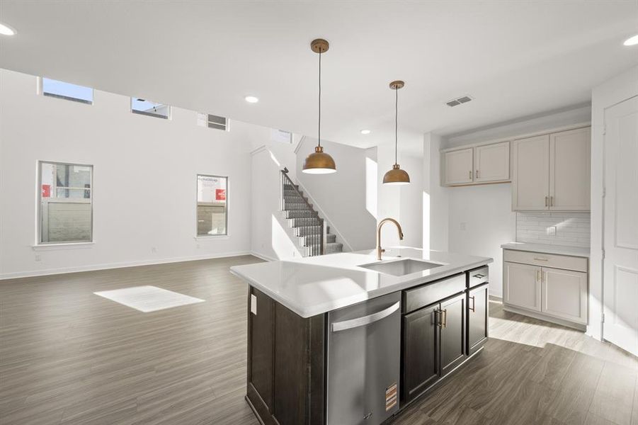 8728 Treeline- Kitchen-4