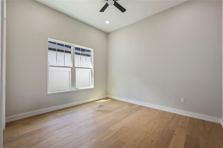 Spacious, unfurnished interior of a new home in , Winter Park (Image 23).