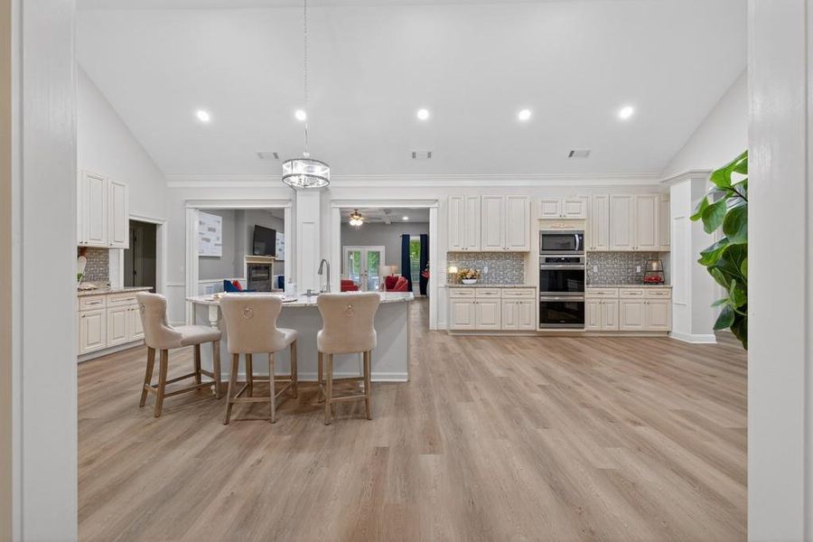 Image 81 of a home in .