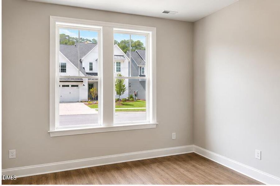 mls_ready_front_room