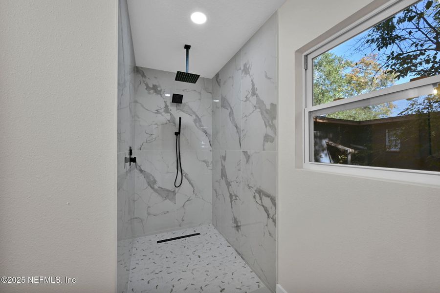 Close-up of interior finishes inside a home in , Jacksonville (Image 15). Close-up of interior finishes inside a home in , Jacksonville (Image 15).