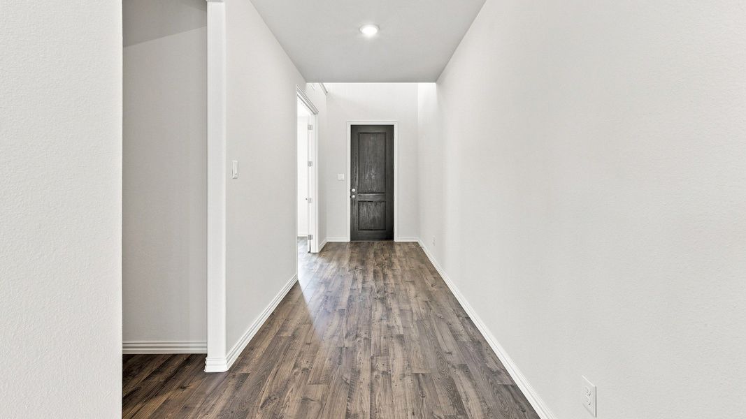 Furnished interior view inside a new home in Taylor Estates, Corinth (Image 18).