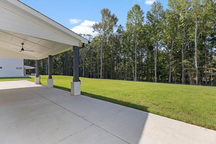 Image 40 of a home in .